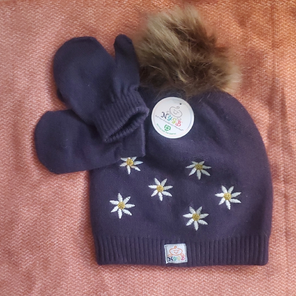 NWT Kids' Gray Pompom Hat & Mittens Set with Floral Design